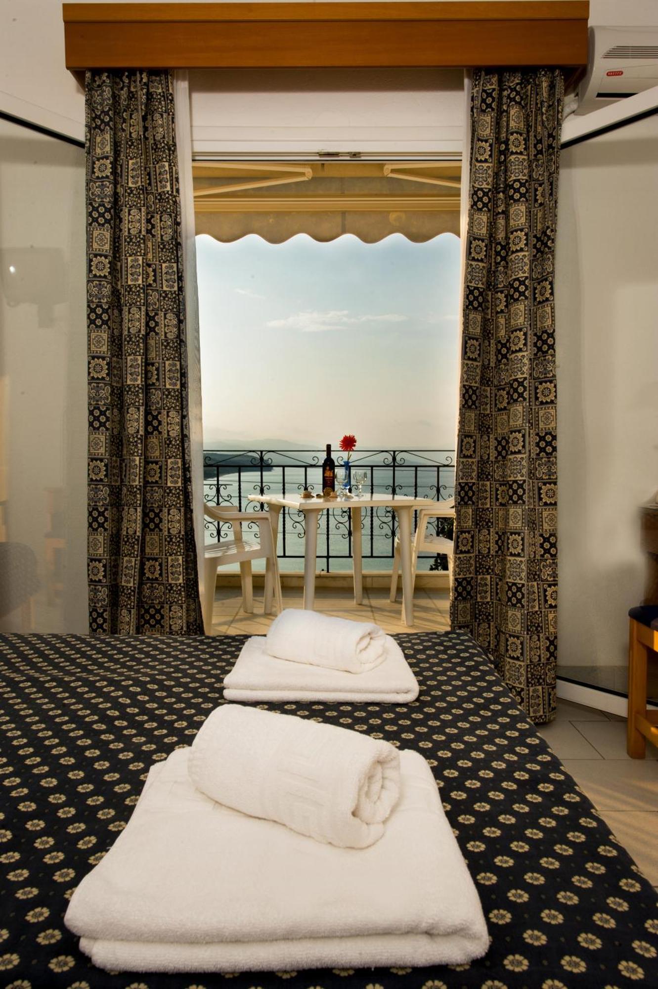 Lazaridis Luxury Studios & Apartments Νέα Ρόδα Εξωτερικό φωτογραφία